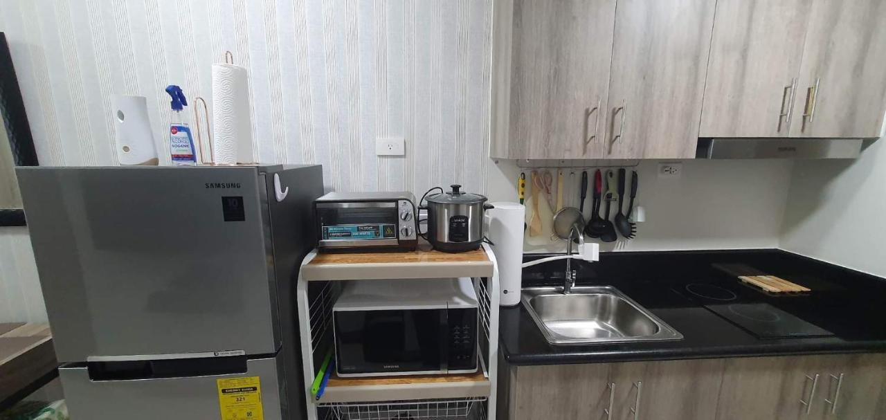 Schoenes Apartment Mit Pool-Nutzung Manila Eksteriør bilde