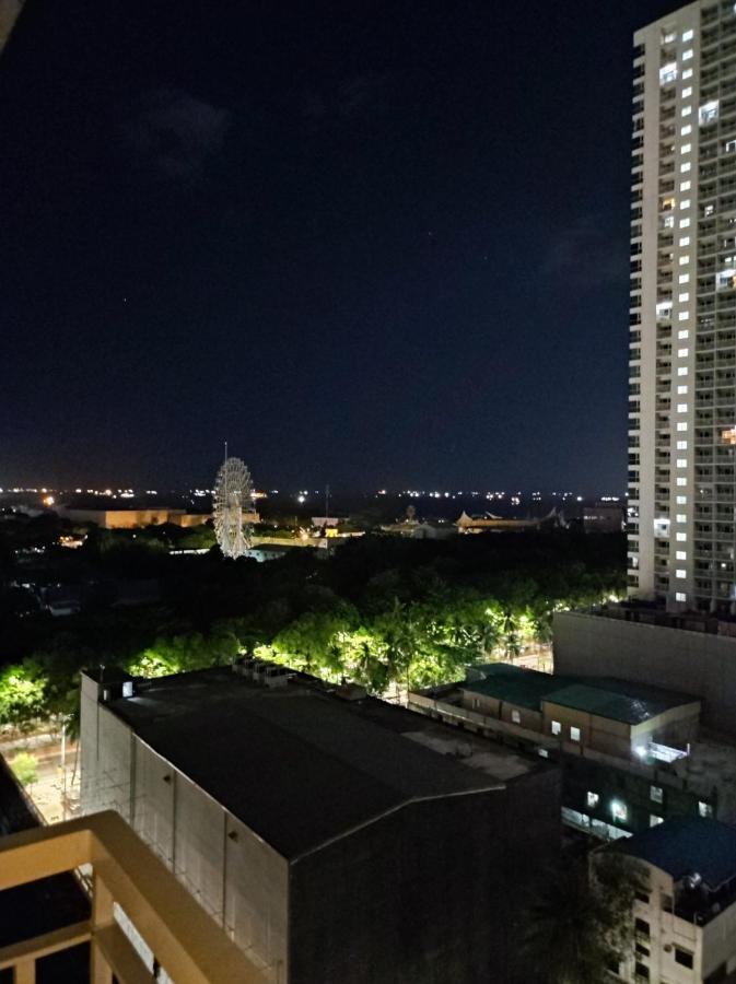 Schoenes Apartment Mit Pool-Nutzung Manila Eksteriør bilde