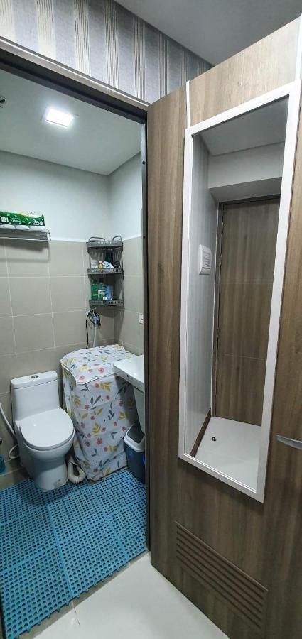 Schoenes Apartment Mit Pool-Nutzung Manila Eksteriør bilde