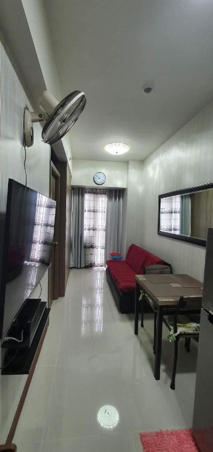 Schoenes Apartment Mit Pool-Nutzung Manila Eksteriør bilde